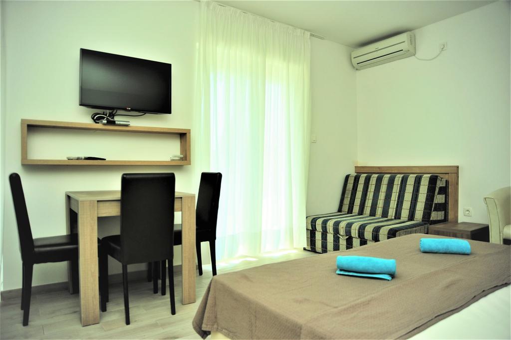 Grejm Family Apartments Petrovac Eksteriør bilde