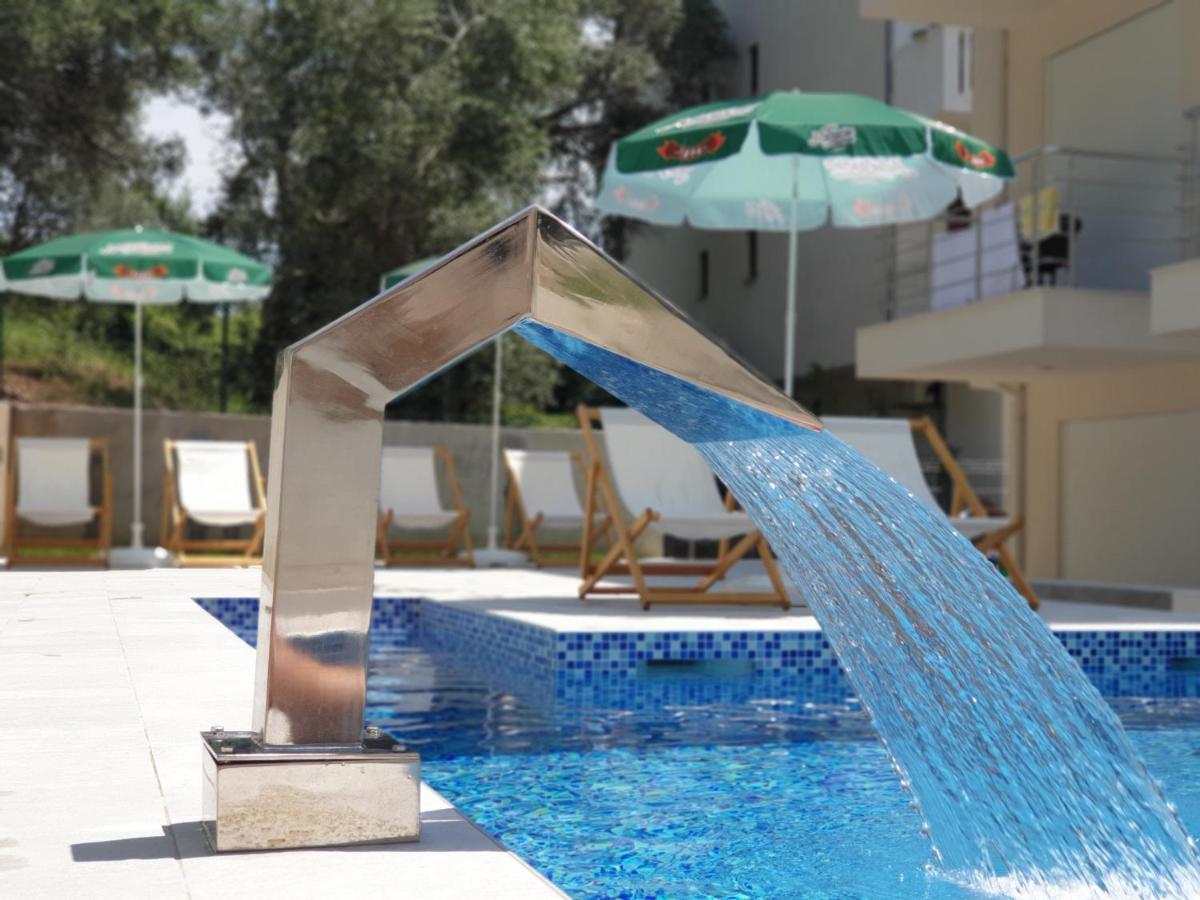 Grejm Family Apartments Petrovac Eksteriør bilde